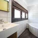 ヴィラ Magdani Private Residences *